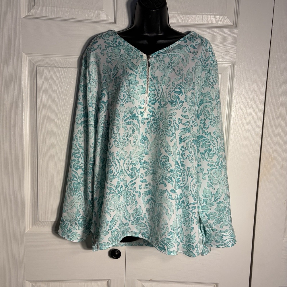 Chicos Shirt Women 3/XL White Mint Green Ornate Floral 1/4 Zip Roll Tab Sleeve
